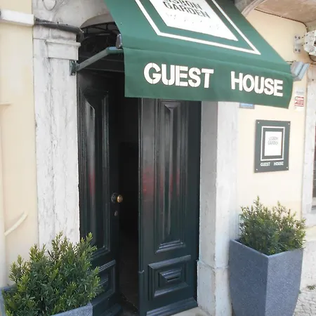 Bed & Breakfast Garden Boutique