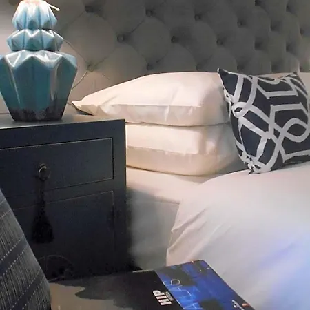 Bed and Breakfast Garden Boutique *