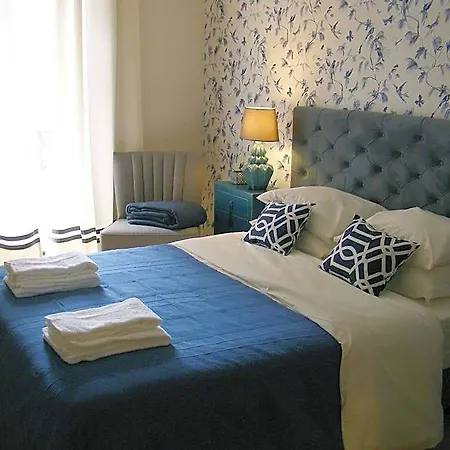 Bed and Breakfast Garden Boutique