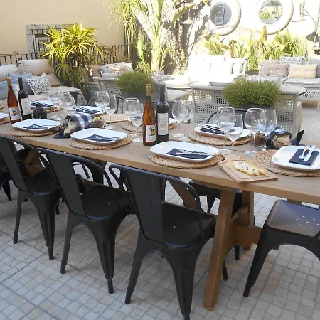 Bed & Breakfast Garden Boutique *
