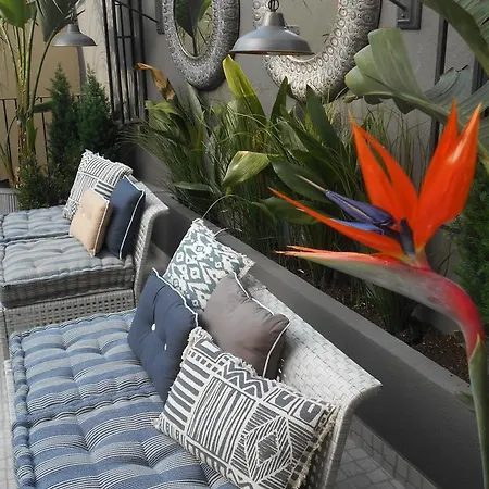 Garden Boutique *
